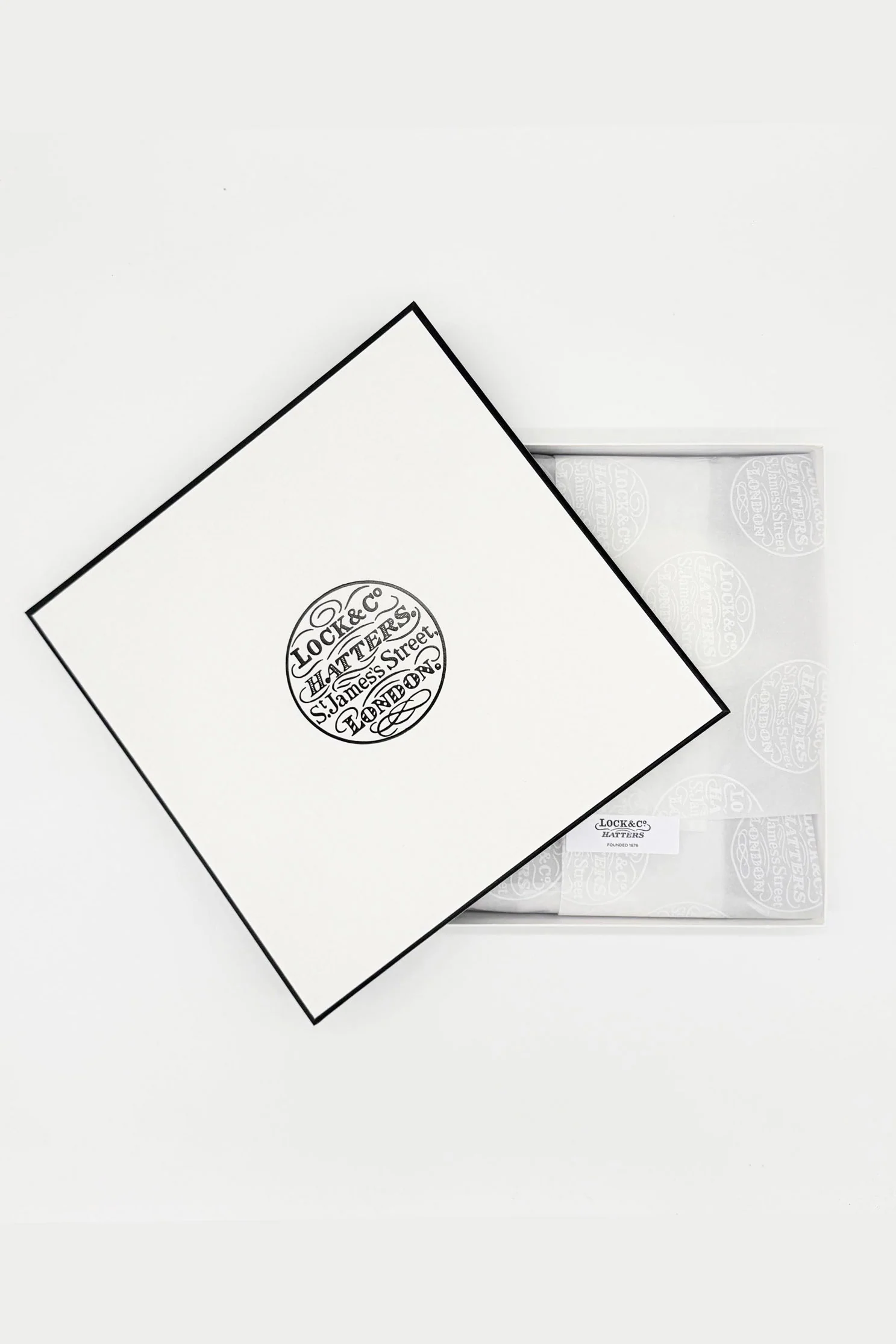 Cashmere Grey Gift Set - Image 4