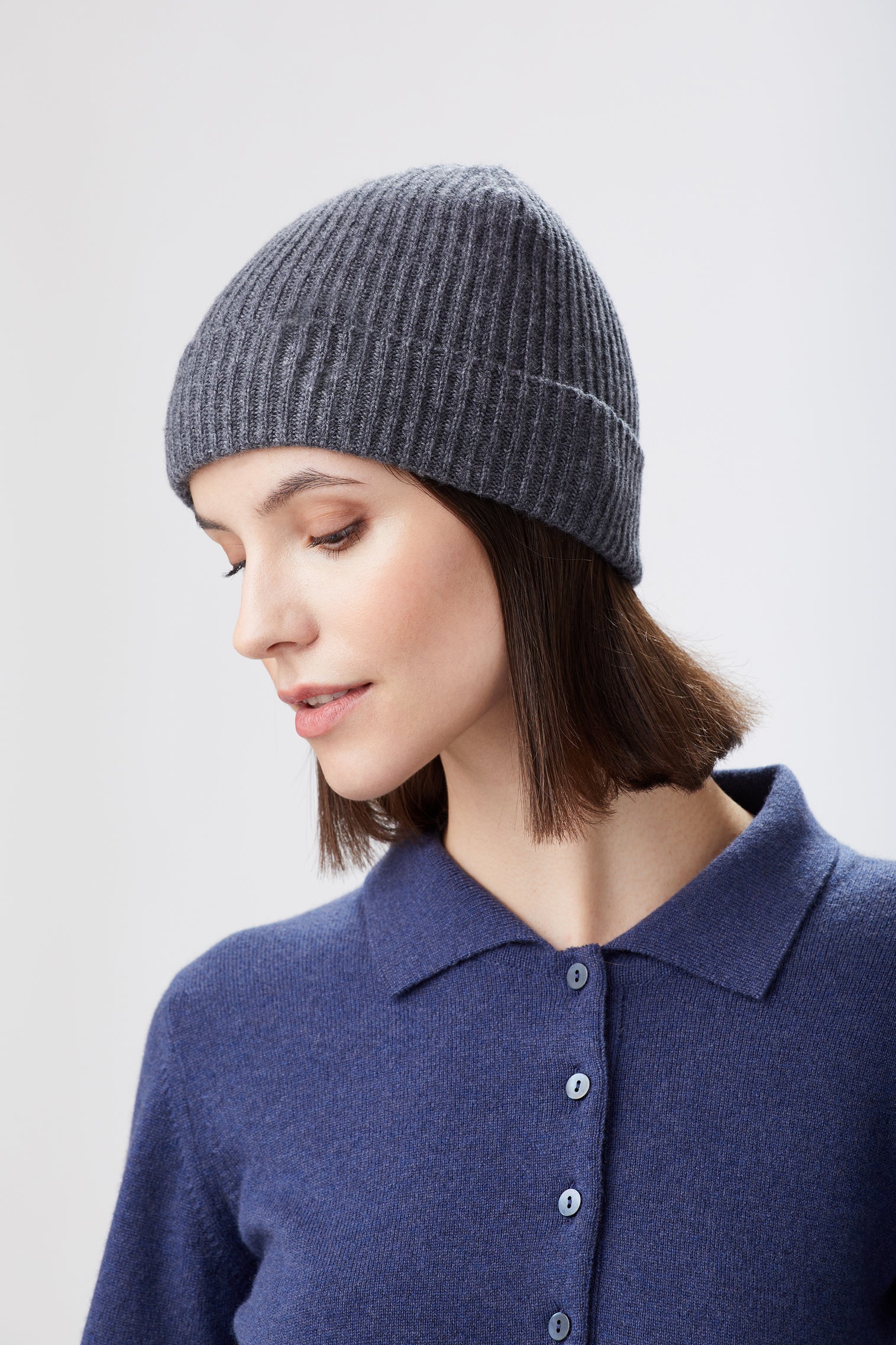 Grey Cashmere Ski Beanie - Image 3