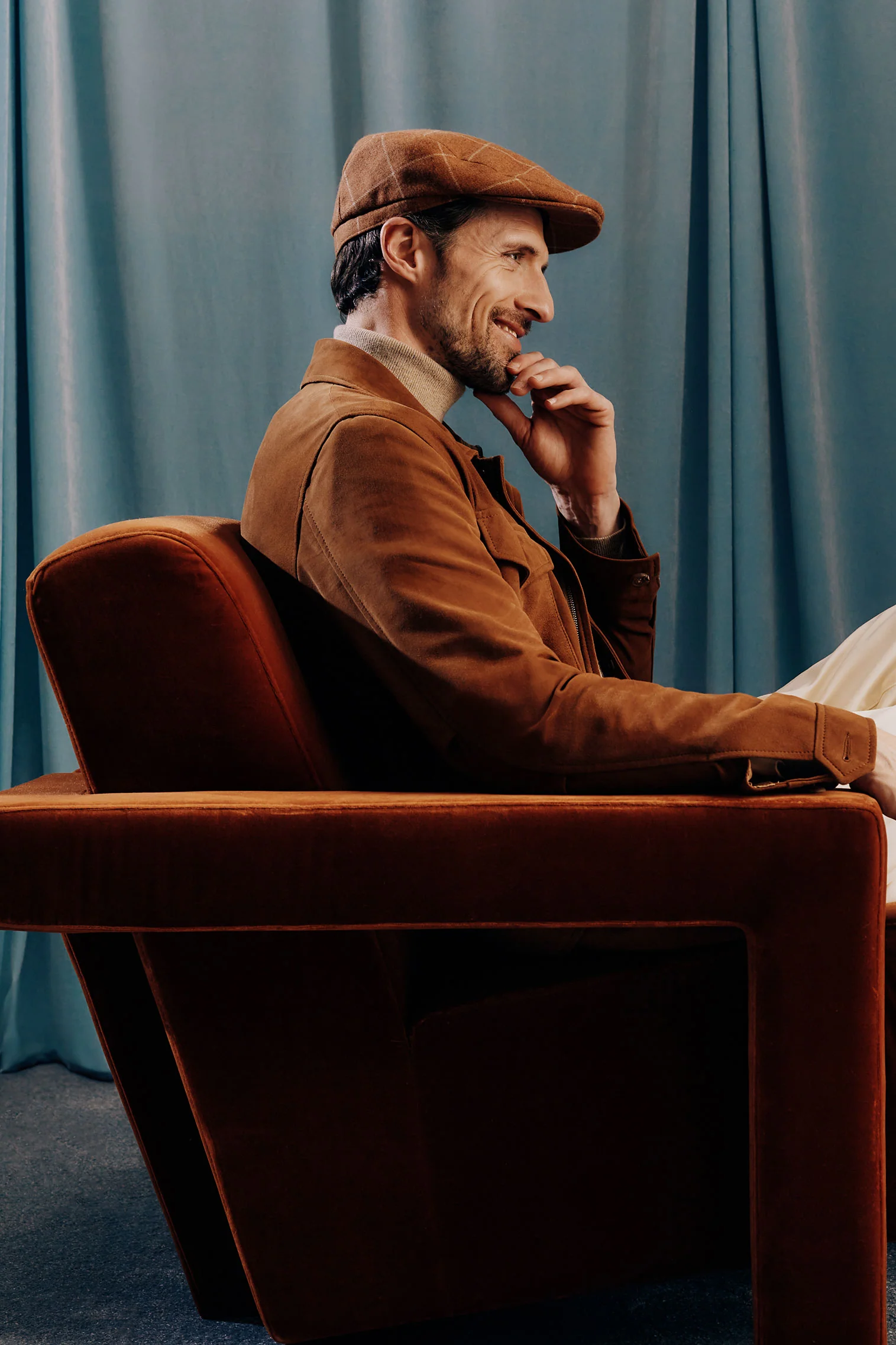 Grosvenor Rust Windowpane Flat Cap - Image 3