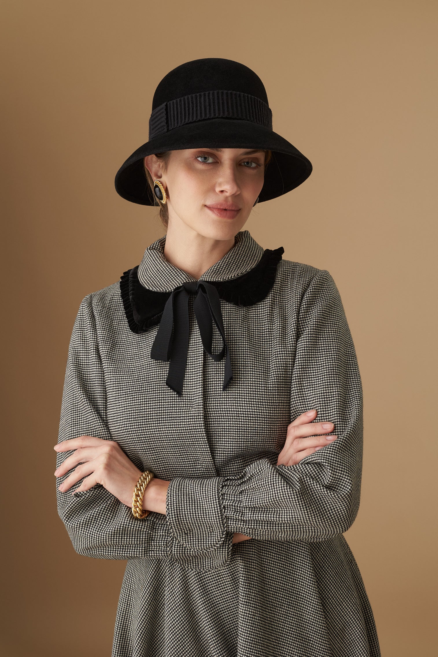 Hogarth Cloche - Image 3