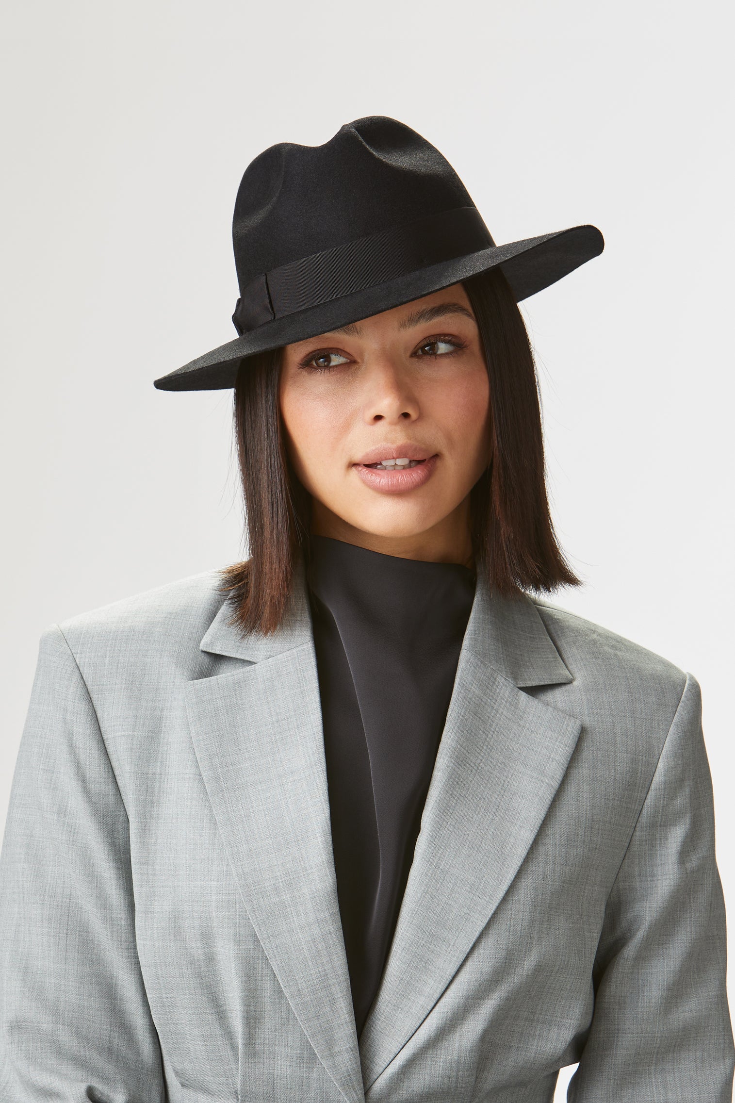 Noah Black Trilby - Image 2
