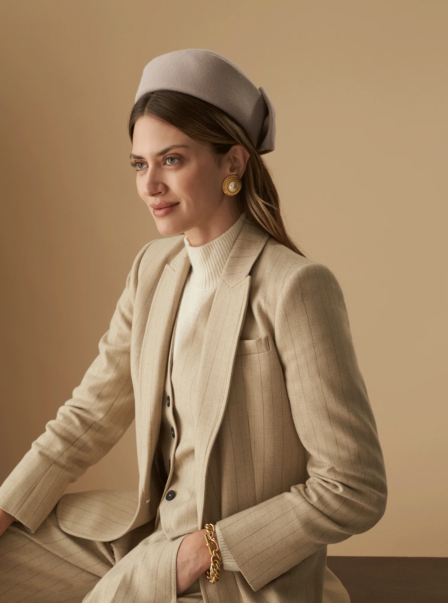 Perdita Beige Pillbox Hat - Image 4