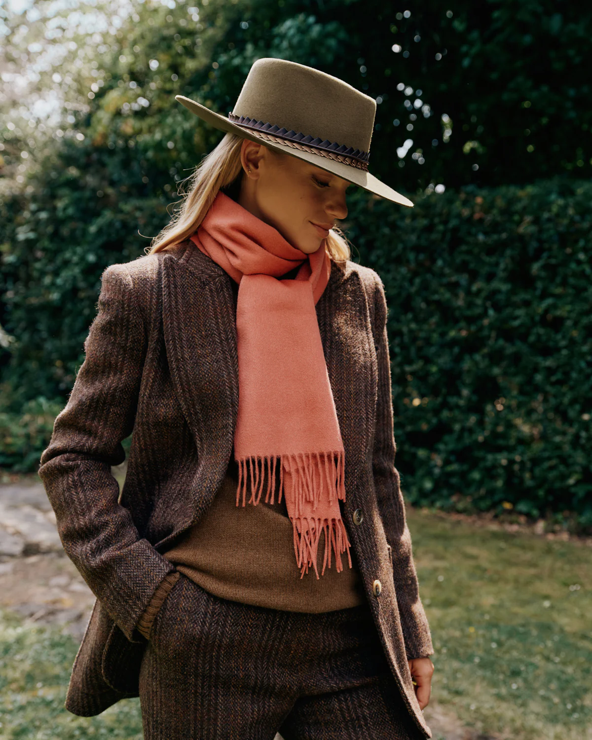 Plain Cashmere Pink Scarf - Image 3