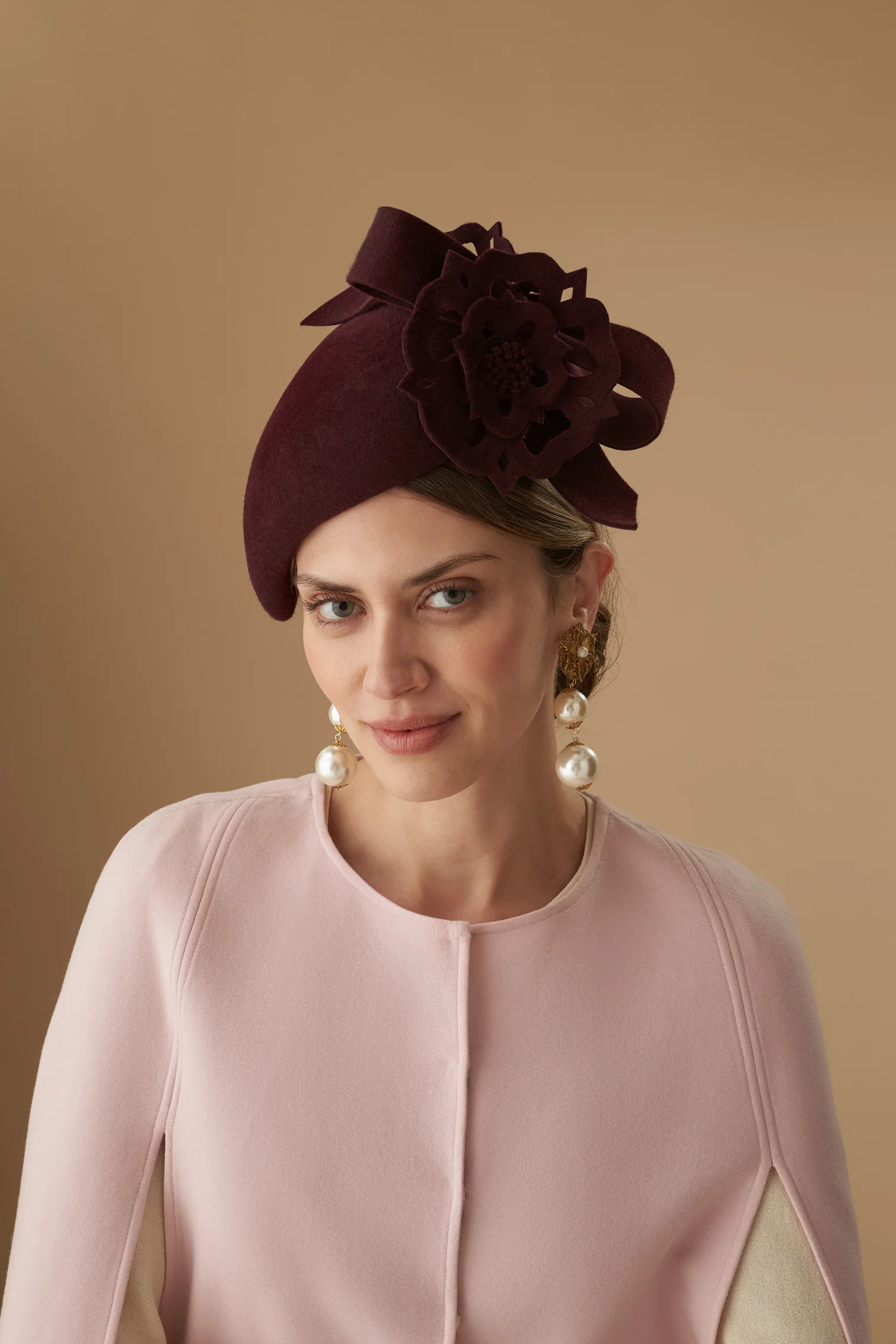 Tudor Rose Mulberry Percher - Image 3